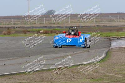 media/Jan-15-2023-CalClub SCCA (Sun) [[40bbac7715]]/Group 4/Qualifying (Sweeper)/